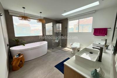 Casa de 4 alcobas en venta en Vereda La Balsa, Chía, 253 m² · foto 10 de 20