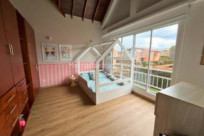 Casa de 4 alcobas en venta en Vereda La Balsa, Chía, 253 m² · foto 12 de 20