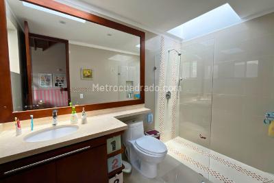 Casa de 4 alcobas en venta en Vereda La Balsa, Chía, 253 m² · foto 13 de 20