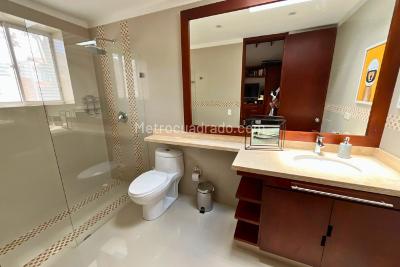 Casa de 4 alcobas en venta en Vereda La Balsa, Chía, 253 m² · foto 15 de 20