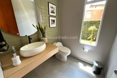 Casa de 4 alcobas en venta en Vereda La Balsa, Chía, 253 m² · foto 19 de 20