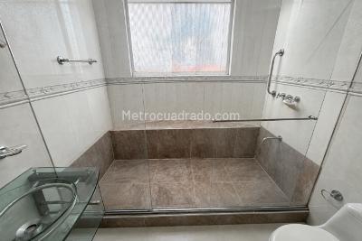 Casa de 4 alcobas en venta en Bojaca, Chía, 219 m² · foto 12 de 18