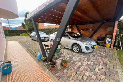 Casa de 4 alcobas en venta en Bojaca, Chía, 219 m² · foto 18 de 18