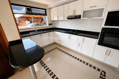 Casa de 4 alcobas en venta en Bojaca, Chía, 219 m² · foto 8 de 18