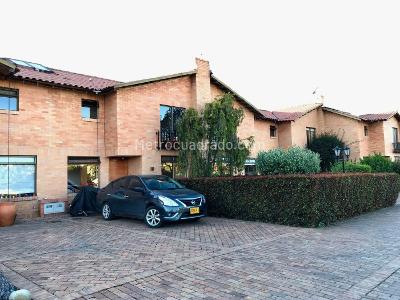 Casa en venta en El Misterio, Cajicá · foto 2 de 20