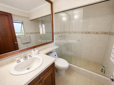 Casa de 4 alcobas en venta en Vereda La Balsa, Chía, 270 m² · foto 16 de 20