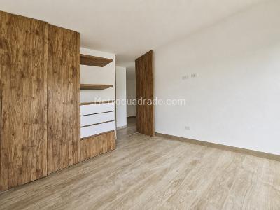 Apartamento de 3 alcobas en venta en Buena Suerte, Cajicá, 77 m² · foto 18 de 19