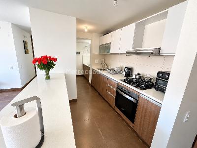 Apartamento de 3 alcobas en venta en Vereda Samaria, Chía, 85 m² · foto 3 de 15