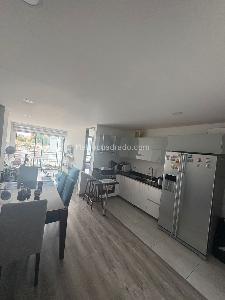 Apartamento en venta en Niza, Bogotá · foto 8 de 13