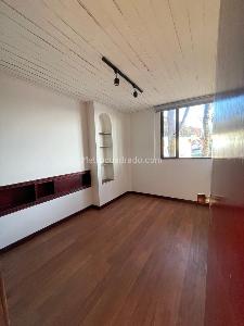 Apartamento en venta en Altos De Bella Suiza, Bogotá · foto 2 de 12