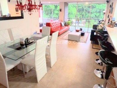 Apartamento de 2 alcobas en venta en La Superior, Medellín, 118 m² · foto 11 de 13