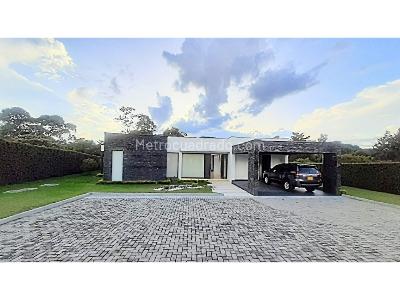 Casa de 4 alcobas en venta en Carmen Viboral, Rionegro · foto 4 de 20