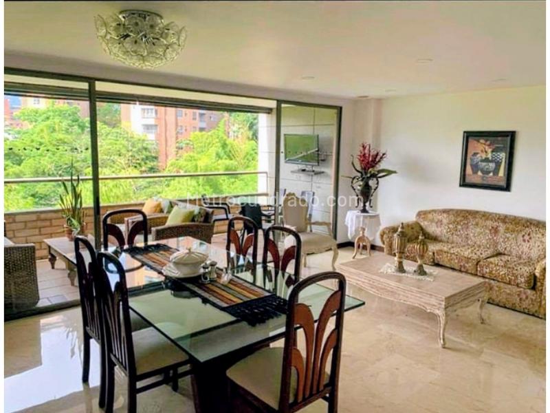 Piso – Medellín, Patio Bonito, El Poblado - Vista 2