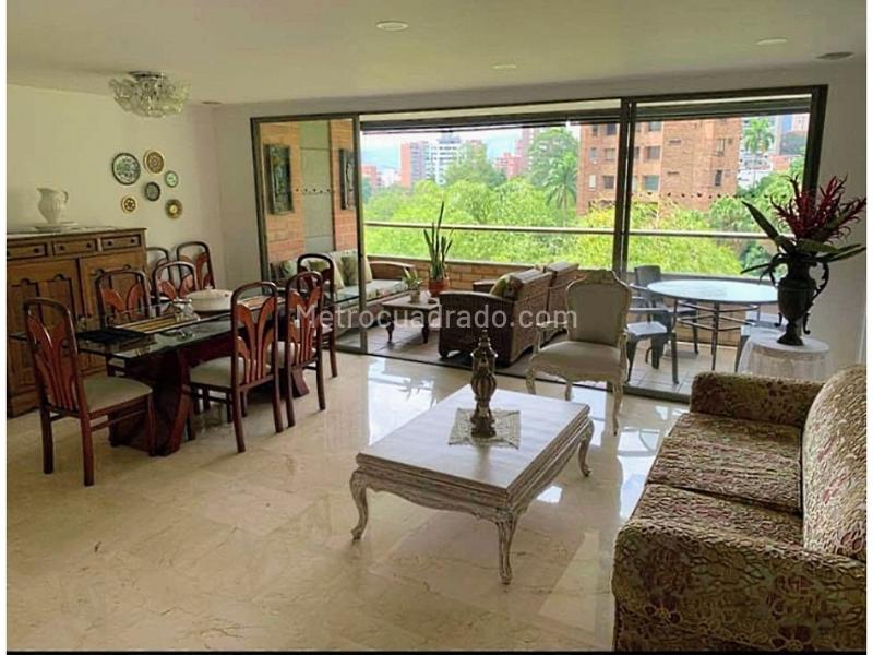 Piso – Medellín, Patio Bonito, El Poblado - Vista 4