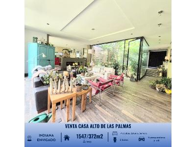 Casa de 4 alcobas en venta en Poblado / Envigado, Medellín, 1547 m² · foto 2 de 20