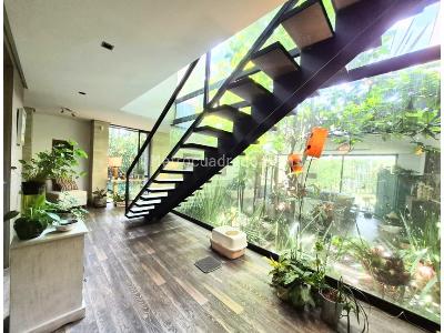 Casa de 4 alcobas en venta en Poblado / Envigado, Medellín, 1547 m² · foto 6 de 20