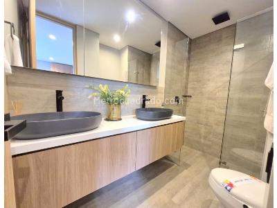 Apartamento de 2 alcobas en venta en Envigado Loma Las Brujas, Envigado, 91 m² · foto 13 de 15
