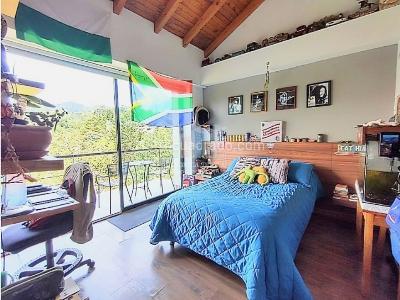 Casa de 4 alcobas en venta en Loma Del Escobero, Envigado · foto 5 de 20