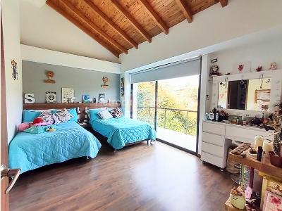 Casa de 4 alcobas en venta en Loma Del Escobero, Envigado · foto 8 de 20