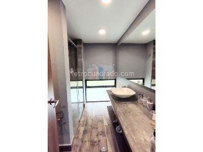 Casa de 4 alcobas en venta en Loma Del Escobero, Envigado · foto 14 de 20