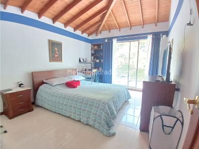 Casa de 3 alcobas en venta en Poblado La Calera, Medellín, 500 m² · foto 14 de 20