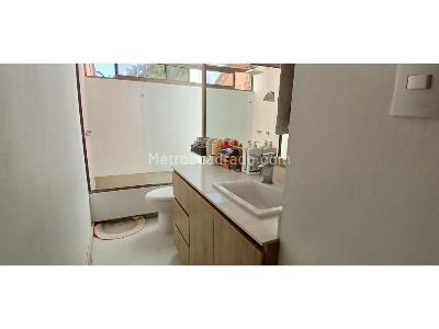 Casa de 4 alcobas en venta en Los Balsos, Medellín, 337 m² · foto 10 de 20