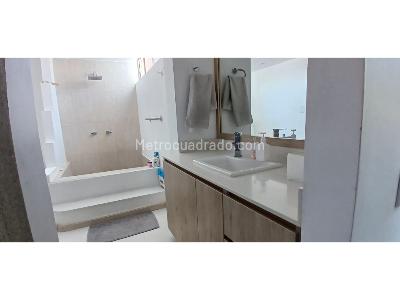 Casa de 4 alcobas en venta en Los Balsos, Medellín, 337 m² · foto 16 de 20
