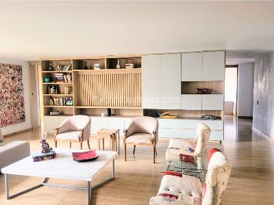 Apartamento de 3 alcobas en venta en El Poblado Castropol, Medellín, 292 m² · foto 2 de 16