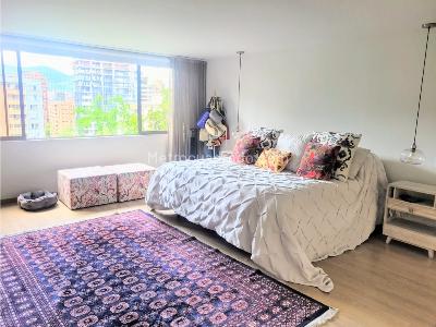 Apartamento de 3 alcobas en venta en El Poblado Castropol, Medellín, 292 m² · foto 11 de 16