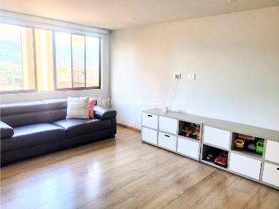 Apartamento de 3 alcobas en venta en El Poblado Castropol, Medellín, 292 m² · foto 14 de 16
