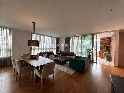 Apartamento en venta en El Poblado El Tesoro, Medellín · foto 4 de 20