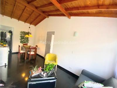 Apartamento de 3 alcobas en venta en Envigado El Esmeraldal, Envigado, 60 m² · foto 12 de 20
