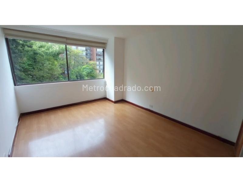 Piso – Medellín, Patio Bonito, El Poblado - Más