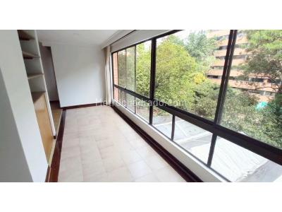 Apartamento de 4 alcobas en venta en Poblado Patio Bonito, Medellín, 188 m² · foto 12 de 20