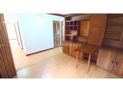 Apartamento de 4 alcobas en venta en Poblado Patio Bonito, Medellín, 188 m² · foto 14 de 20