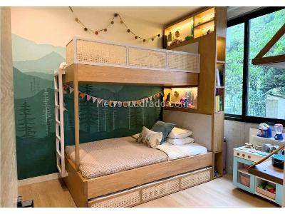 Apartamento de 3 alcobas en venta en Poblado Balsos Alto, Medellín, 181 m² · foto 9 de 18