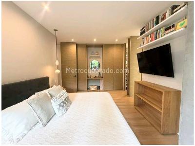 Apartamento de 3 alcobas en venta en Poblado Balsos Alto, Medellín, 181 m² · foto 16 de 18