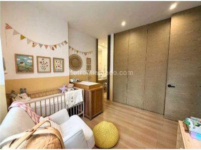 Apartamento de 3 alcobas en venta en Poblado Balsos Alto, Medellín, 181 m² · foto 17 de 18