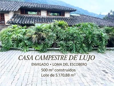 Casa de 5 alcobas en venta en Envigado Loma Escobero, Envigado, 500 m² · foto 1 de 12