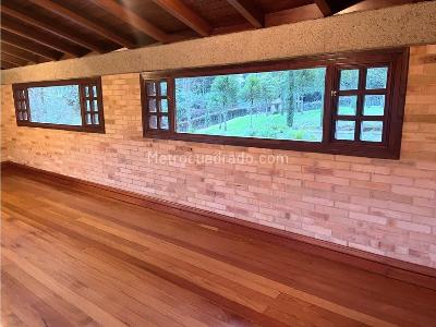 Casa de 5 alcobas en venta en Envigado Loma Escobero, Envigado, 500 m² · foto 6 de 12