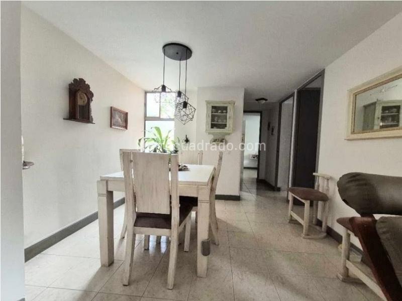 Piso – Envigado, Gualandayes, Valle de Aburrá - Vista 3