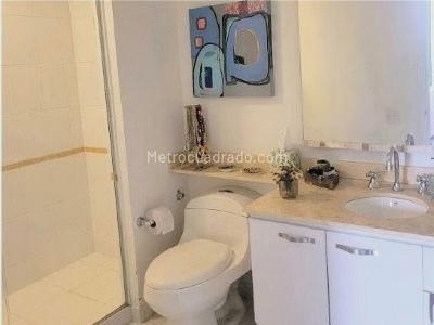 Apartaestudio en venta en Lalinde, Medellín, 76 m² · foto 8 de 12