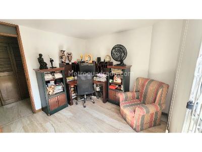 Apartamento de 3 alcobas en venta en Poblado El Diamante 2, Medellín, 100 m² · foto 12 de 20