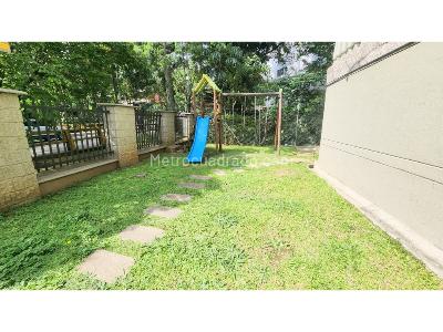 Apartamento de 3 alcobas en venta en Poblado El Diamante 2, Medellín, 100 m² · foto 17 de 20