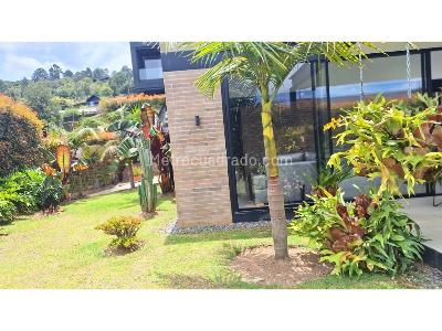 Casa de 3 alcobas en venta en Acuarela, Envigado, 280 m² · foto 8 de 15