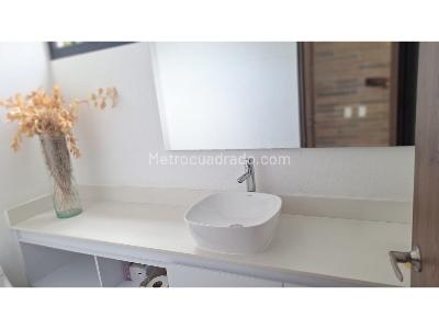 Casa de 3 alcobas en venta en Acuarela, Envigado, 280 m² · foto 10 de 15