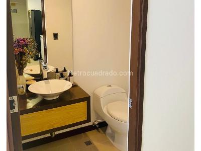 Apartamento de 2 alcobas en venta en Poblado La Calera, Medellín, 94 m² · foto 7 de 16