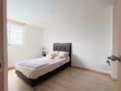 Apartaestudio en venta en Santa Fe Guayabal, Medellín, 41 m² · foto 9 de 13