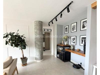 Apartamento de 3 alcobas en venta en San Lucas, Medellín, 144 m² · foto 3 de 14