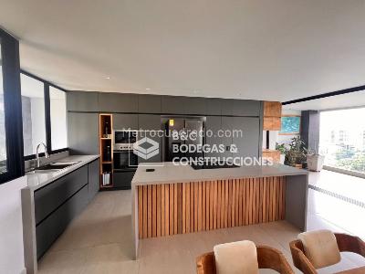 Apartamento de 5 alcobas en venta en El Tesoro, Medellín, 357 m² · foto 18 de 20